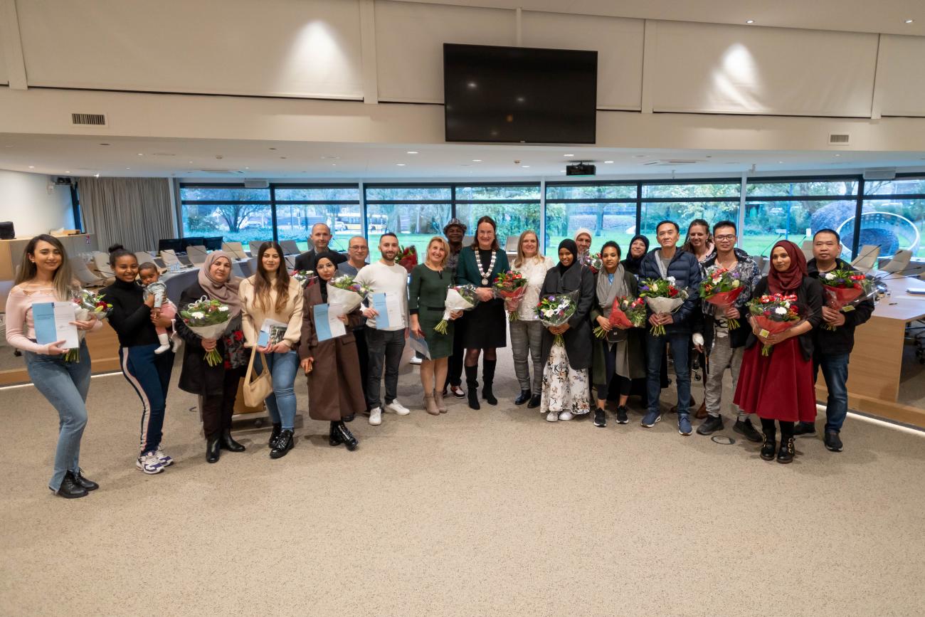 groep inwoners met de burgemeester