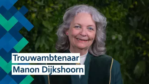 Trouwambtenaar Manon Dijkshoorn